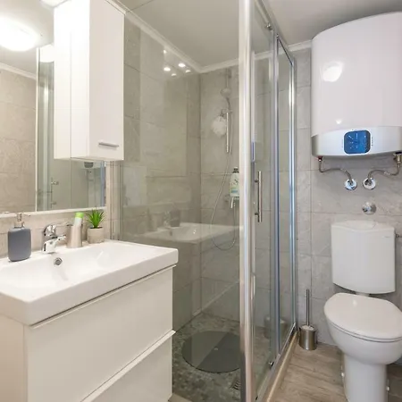 Brand New With Terrace & Parking Apartamento *