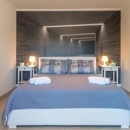 Brand New With Terrace & Parking Apartamento *